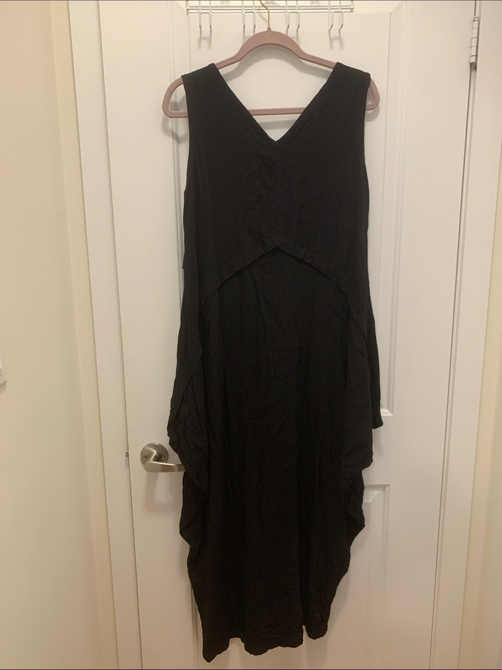 KALIYANA Asymmetrical Black V-Neck Sleeveless Midi Dress M/L